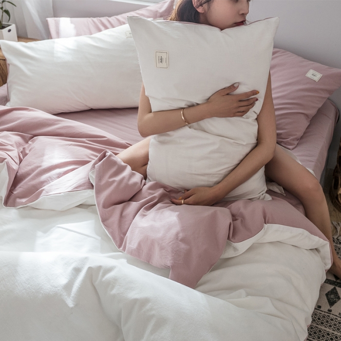 91家纺网 家纺一手货源 找家纺 雅居纺 2022新款全棉水洗棉四件套 白+绅士红