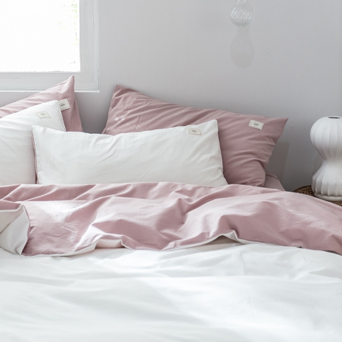 91家纺网 家纺一手货源 找家纺 雅居纺 2022新款全棉水洗棉四件套 白+绅士红