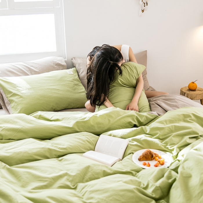 91家纺网 家纺一手货源 找家纺 雅居纺 2022新款全棉水洗棉四件套 果绿+卡其