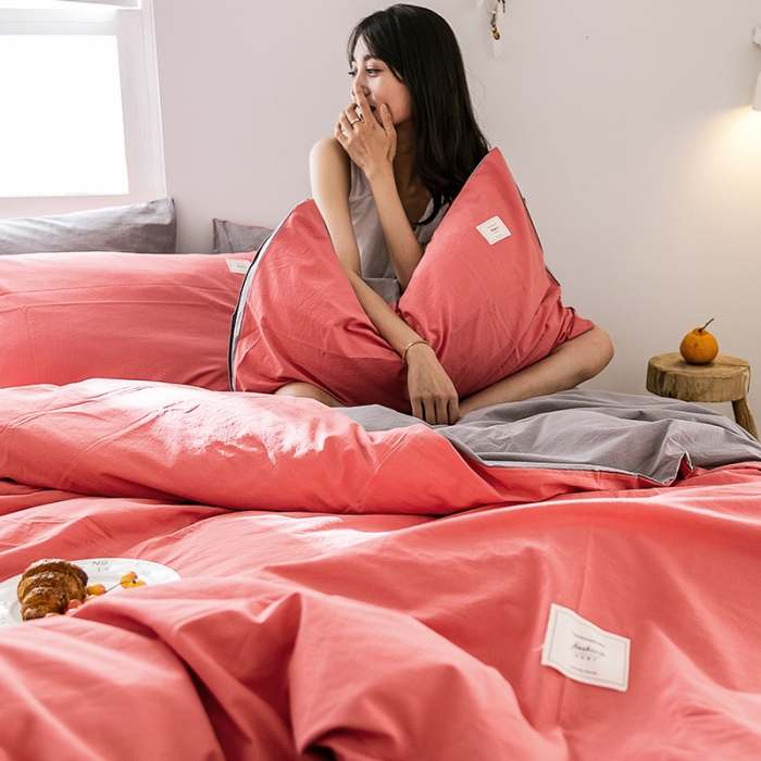 91家纺网 家纺一手货源 找家纺 雅居纺 2022新款全棉水洗棉四件套 珊瑚红+绅士灰