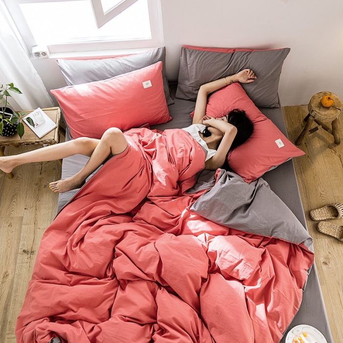 91家纺网 家纺一手货源 找家纺 雅居纺 2022新款全棉水洗棉四件套 珊瑚红+绅士灰