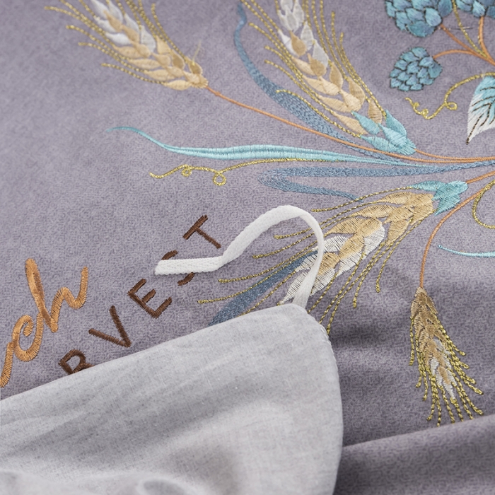 91家纺网 家纺一手货源 找家纺 U品汇 60s贡缎长绒棉刺绣全棉肌理纹绣花四件套麦穗-丁香紫