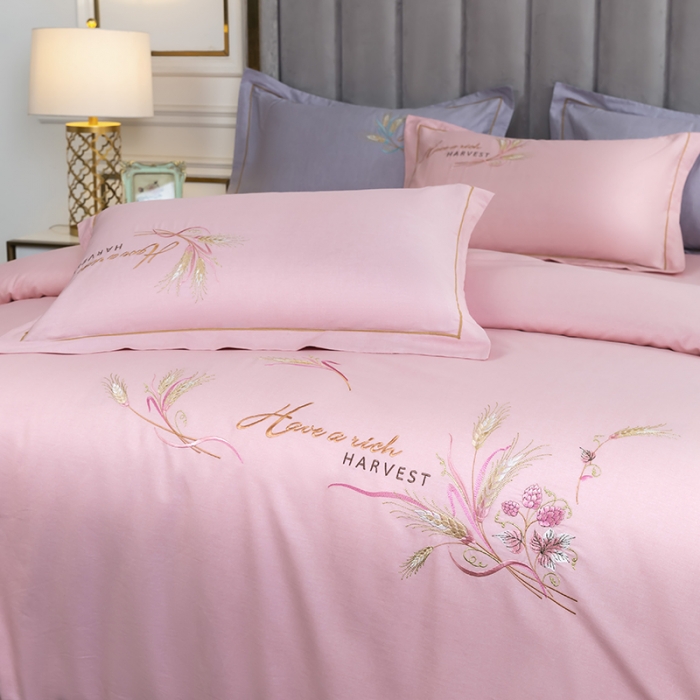 91家纺网 家纺一手货源 找家纺 U品汇 60s贡缎长绒棉刺绣全棉肌理纹绣花四件套 麦穗-粉玉