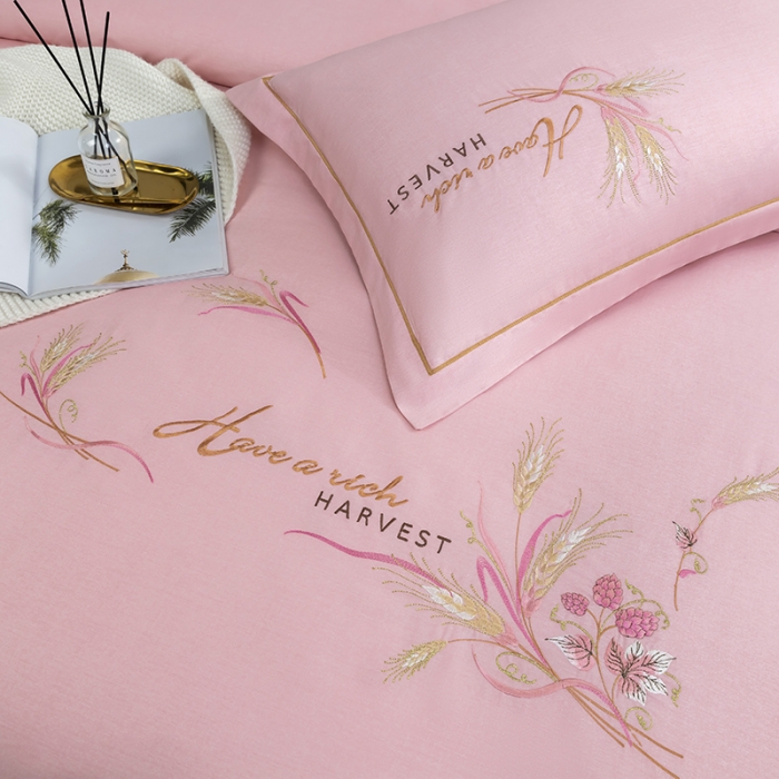 91家纺网 家纺一手货源 找家纺 U品汇 60s贡缎长绒棉刺绣全棉肌理纹绣花四件套 麦穗-粉玉