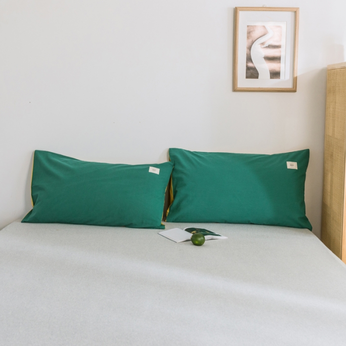 91家纺网 家纺一手货源 找家纺 雅居纺 2022新款全棉水洗棉单枕套 翠绿+绅士黄一对