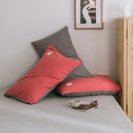 91家纺网 家纺一手货源 找家纺 雅居纺 2022新款全棉水洗棉单枕套 珊瑚红+绅士灰一对