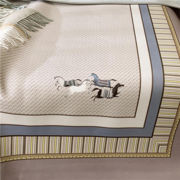 91家纺网 家纺一手货源 找家纺 彩绘头层牛皮凉席 -策马奔腾-灰