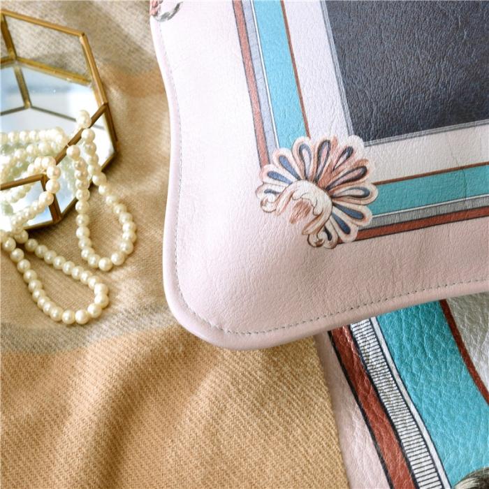 91家纺网 家纺一手货源 找家纺 彩绘头层牛皮凉席 -艾利