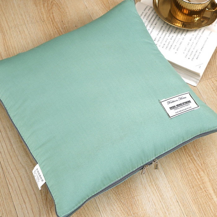 91家纺网 家纺一手货源 找家纺 照世家纺 2021新款贴布绣多功能抱枕被薄荷绿