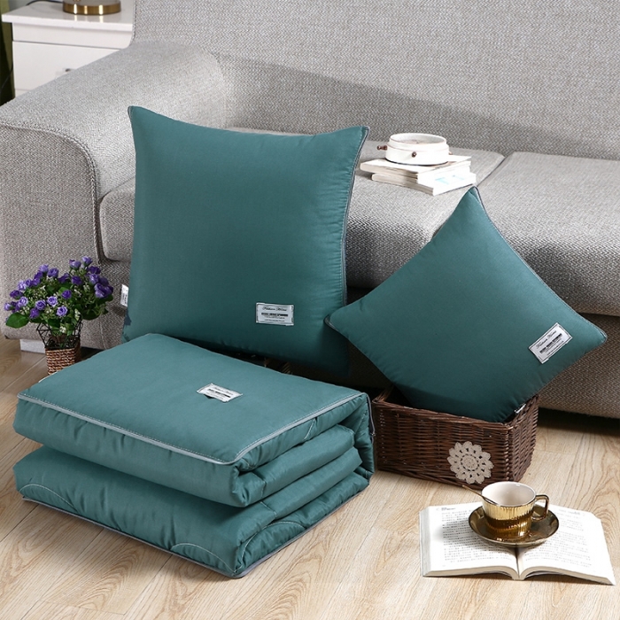 91家纺网 家纺一手货源 找家纺 照世家纺 2021新款贴布绣多功能抱枕被墨绿