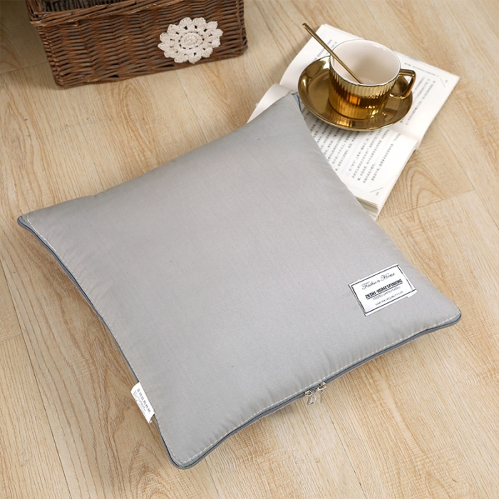 91家纺网 家纺一手货源 找家纺 照世家纺 2021新款贴布绣多功能抱枕被浅灰