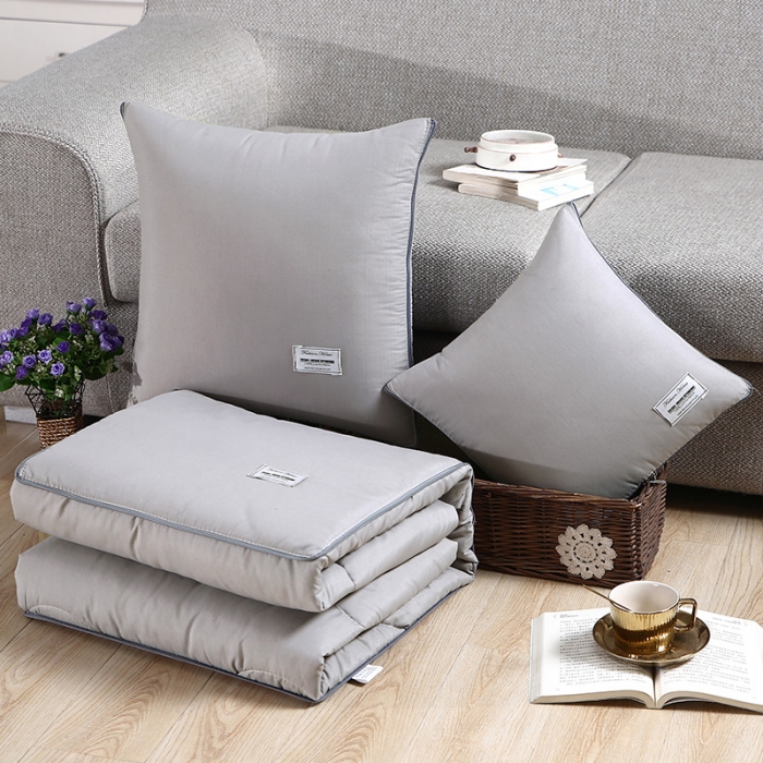 91家纺网 家纺一手货源 找家纺 照世家纺 2021新款贴布绣多功能抱枕被浅灰