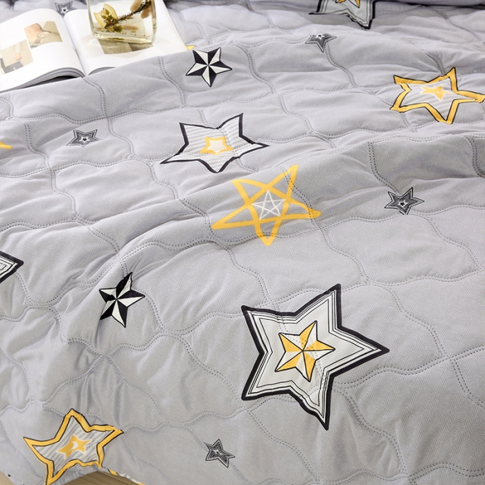 91家纺网 家纺一手货源 找家纺 畅销被业2021新款芦荟棉夏被夏凉被 闪亮星星