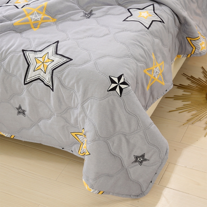 91家纺网 家纺一手货源 找家纺 畅销被业2021新款芦荟棉夏被夏凉被 闪亮星星