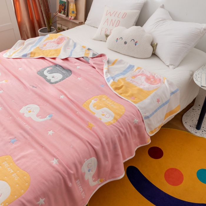 91家纺网 家纺一手货源 找家纺 朴尔家纺 2021新款卡漫风格全棉六层纱毛巾被 长鼻象-粉