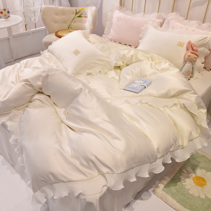 91家纺网 家纺一手货源 找家纺 艾米 2025新款水洗真丝雪纺花边揽梦系列四件套 奶白