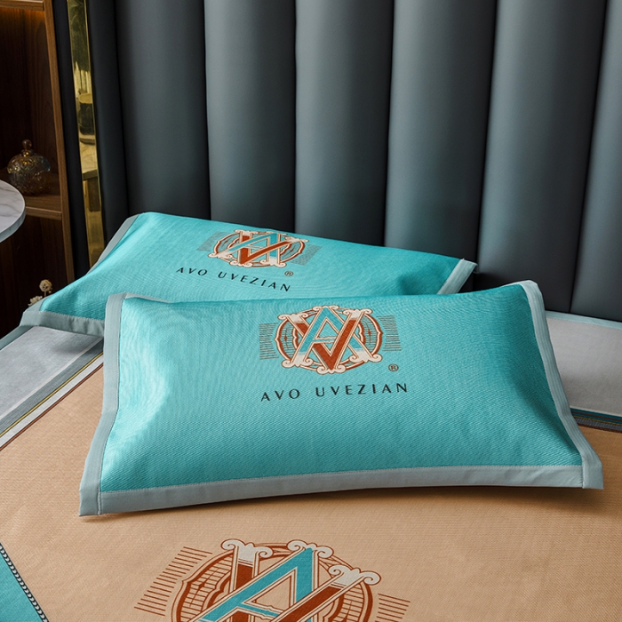 91家纺网 家纺一手货源 找家纺 小芽家居 2024新款冰丝斜纹提花凉席三件套 巴洛克