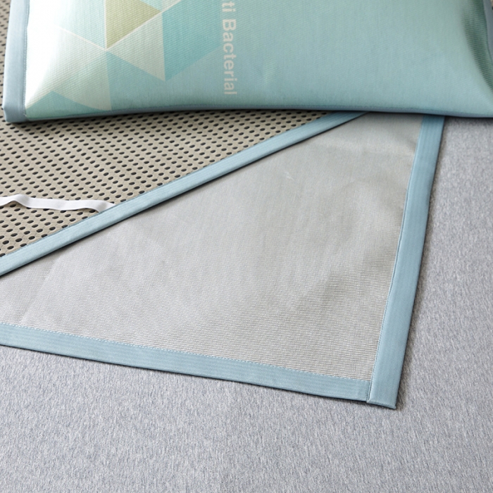 91家纺网 家纺一手货源 找家纺 小芽家居 2024新款冰丝斜纹提花凉席三件套 冰凌