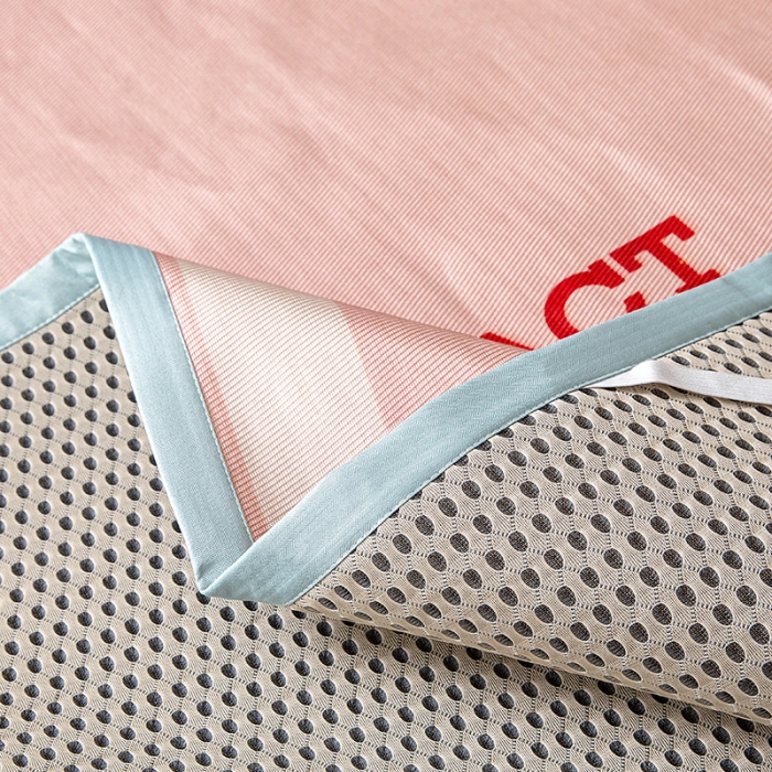 91家纺网 家纺一手货源 找家纺 小芽家居 2024新款冰丝斜纹提花凉席三件套 洛丽塔-粉