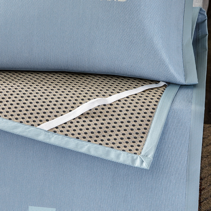 91家纺网 家纺一手货源 找家纺 小芽家居 2024新款冰丝斜纹提花凉席三件套 洛丽塔-蓝