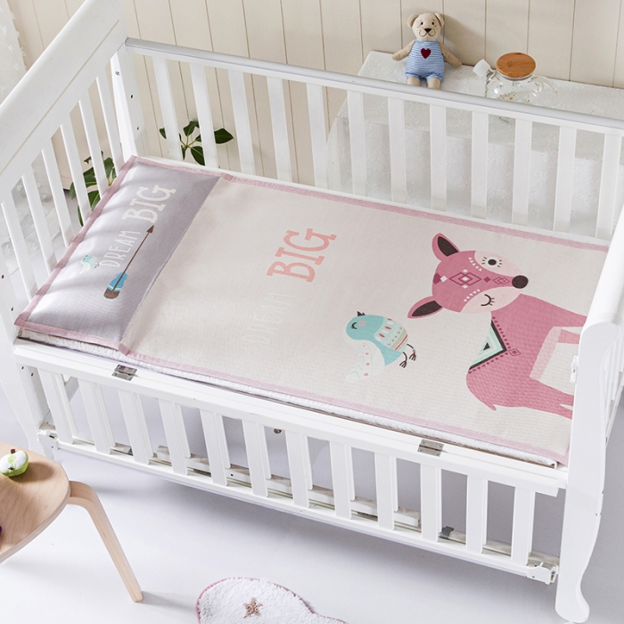 91家纺网 家纺一手货源 找家纺 小芽家居 2024新款儿童冰丝凉席卡通 粉红小鹿