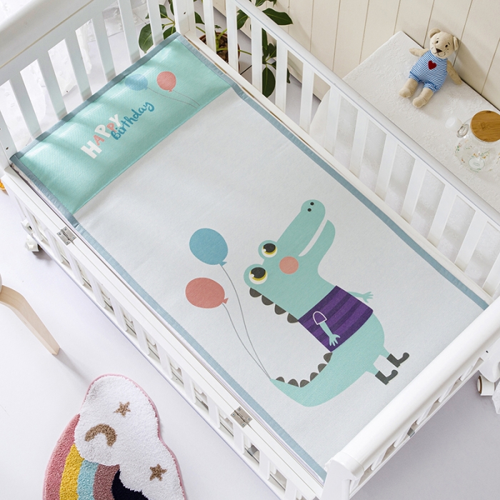 91家纺网 家纺一手货源 找家纺 小芽家居 2024新款儿童冰丝凉席卡通 开心鳄鱼