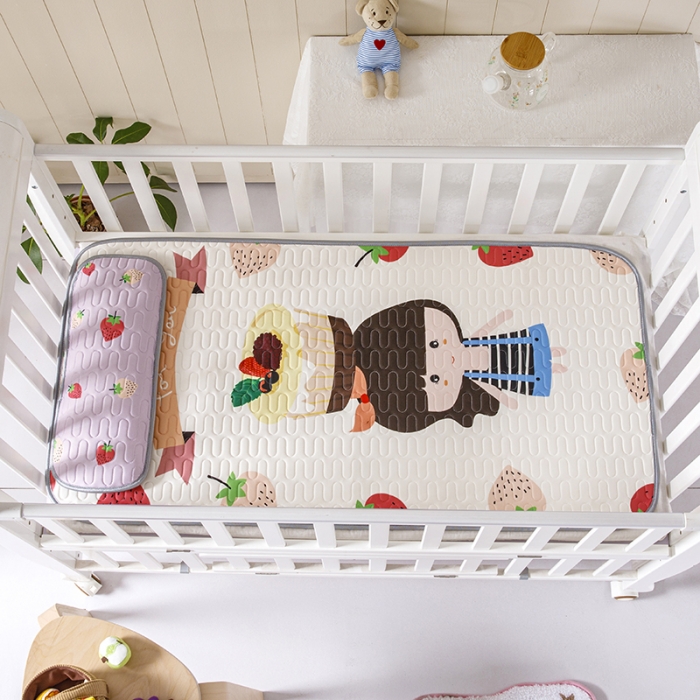 91家纺网 家纺一手货源 找家纺 小芽家居 2024新款儿童乳胶凉席卡通 草莓蛋糕