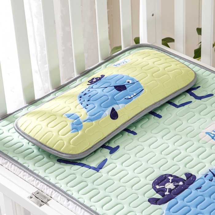 91家纺网 家纺一手货源 找家纺 小芽家居 2024新款儿童乳胶凉席卡通 搞怪鲸鱼