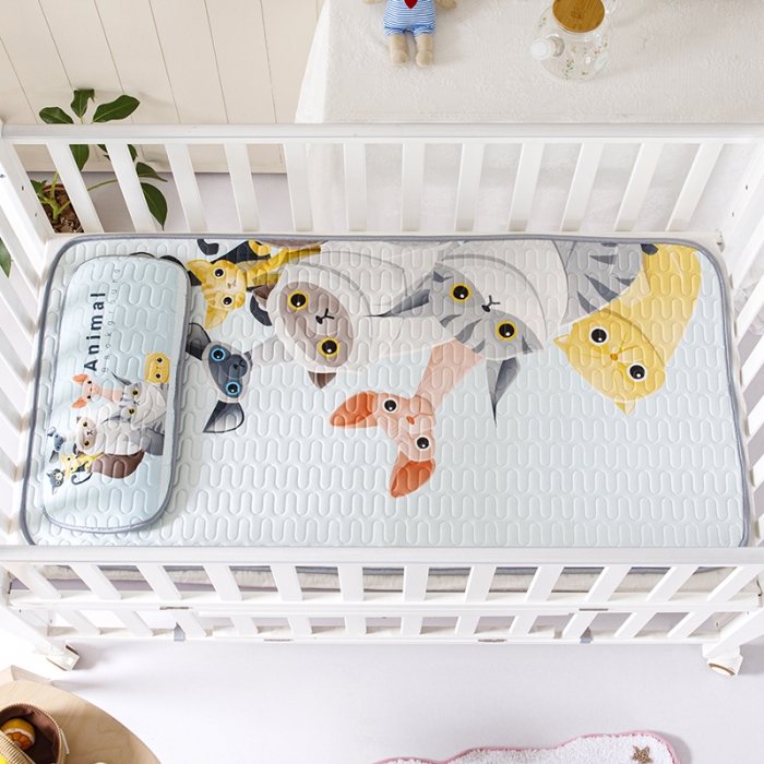 91家纺网 家纺一手货源 找家纺 小芽家居 2024新款儿童乳胶凉席卡通 喵星人