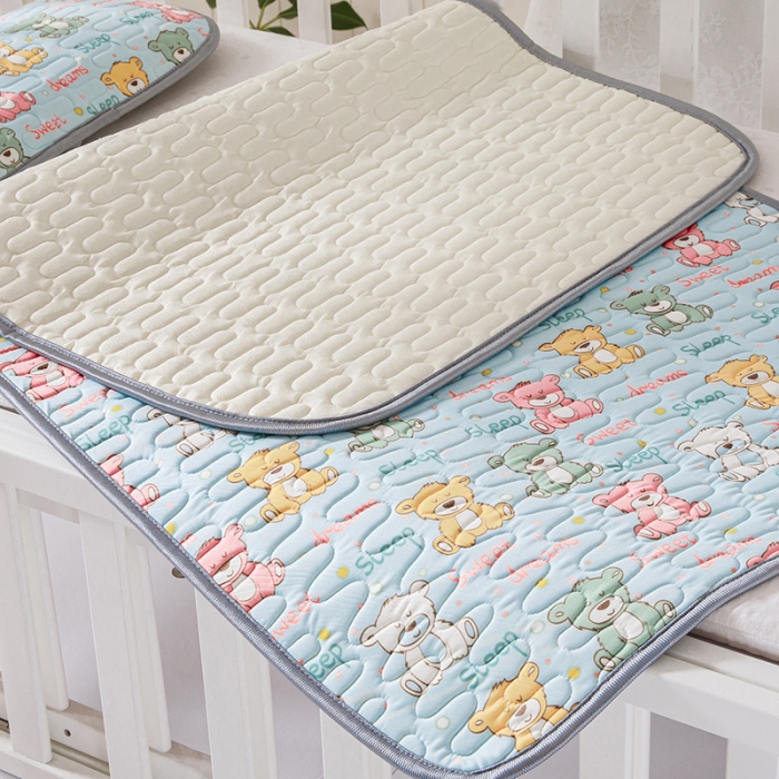 91家纺网 家纺一手货源 找家纺 小芽家居 2024新款儿童乳胶凉席卡通 睡睡熊