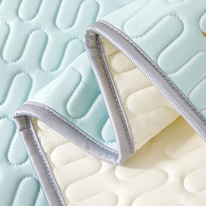 91家纺网 家纺一手货源 找家纺 小芽家居 2024新款儿童乳胶凉席卡通 小狮子