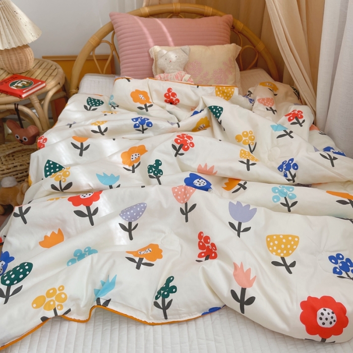 91家纺网 家纺一手货源 找家纺 星期八 2021新款全棉卡通儿童夏被 花花