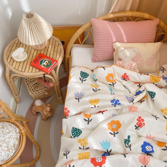 91家纺网 家纺一手货源 找家纺 星期八 2021新款全棉卡通儿童夏被 花花