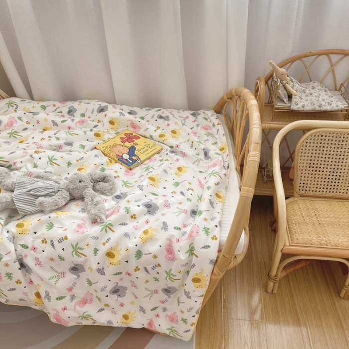 91家纺网 家纺一手货源 找家纺 星期八 2021新款全棉卡通儿童夏被 快乐小象