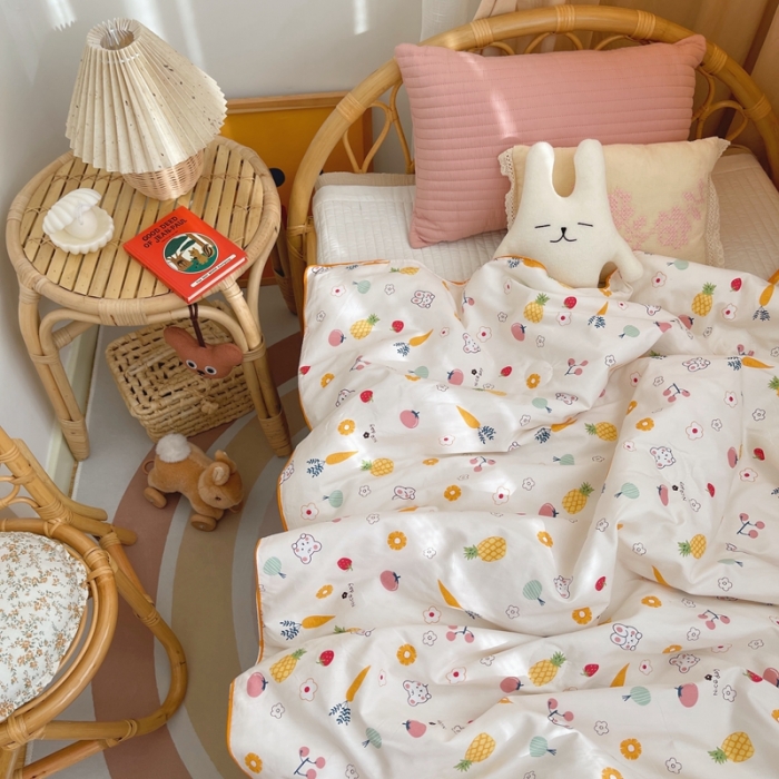 91家纺网 家纺一手货源 找家纺 星期八 2021新款全棉卡通儿童夏被 萝卜兔