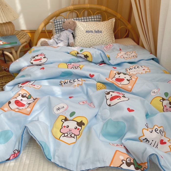 91家纺网 家纺一手货源 找家纺 星期八 2021新款全棉卡通儿童夏被 小奶牛