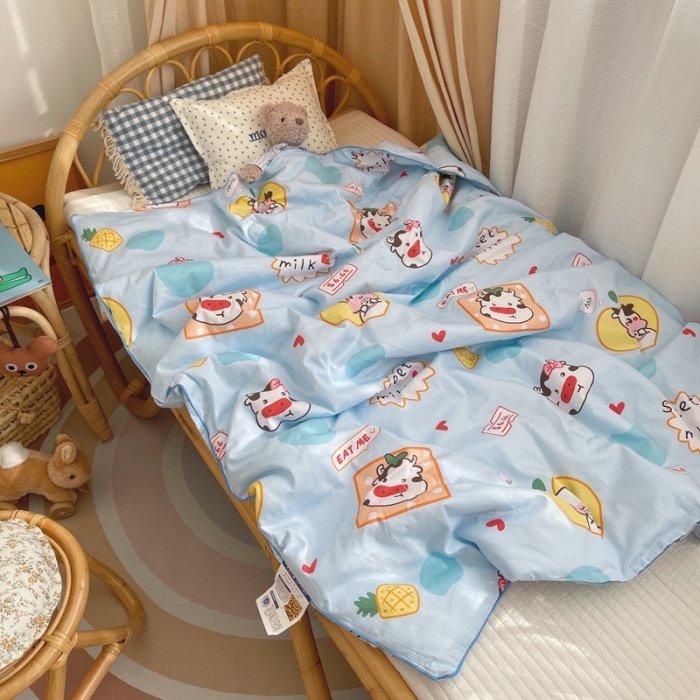 91家纺网 家纺一手货源 找家纺 星期八 2021新款全棉卡通儿童夏被 小奶牛