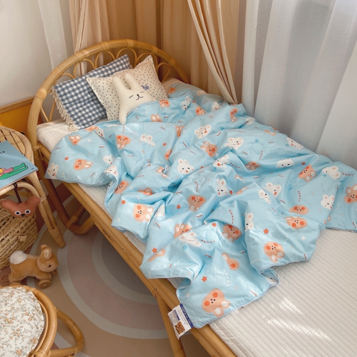 91家纺网 家纺一手货源 找家纺 星期八 2021新款全棉卡通儿童夏被 小兔子