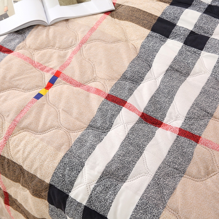 91家纺网 家纺一手货源 找家纺 畅销被业2021新款芦荟棉夏被夏凉被  格调