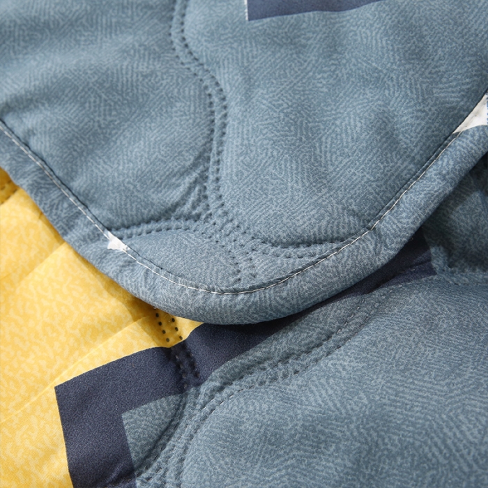 91家纺网 家纺一手货源 找家纺 畅销被业2021新款芦荟棉夏被夏凉被 平原-绿