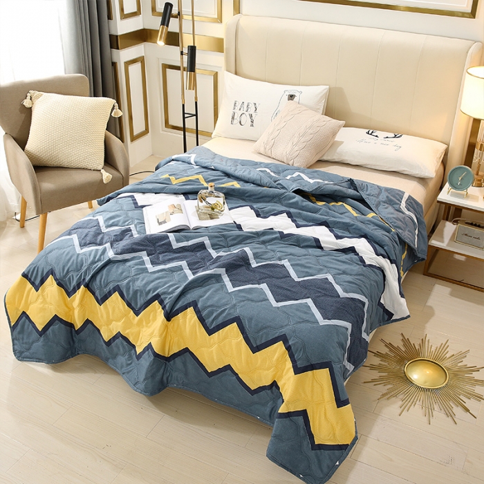 91家纺网 家纺一手货源 找家纺 畅销被业2021新款芦荟棉夏被夏凉被 平原-绿