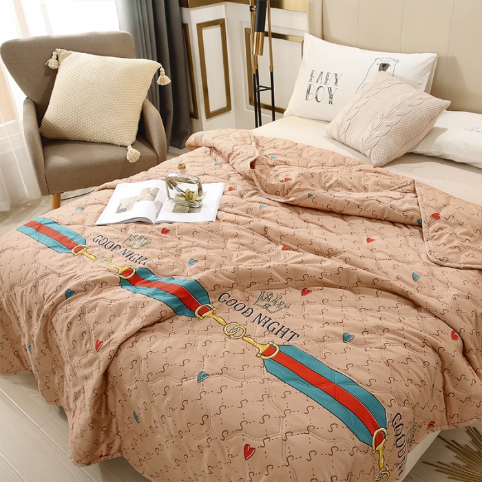 91家纺网 家纺一手货源 找家纺 畅销被业2021新款芦荟棉夏被夏凉被 沙驰