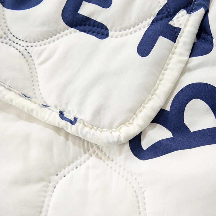 91家纺网 家纺一手货源 找家纺 畅销被业2021新款芦荟棉夏被夏凉被 熊宝贝