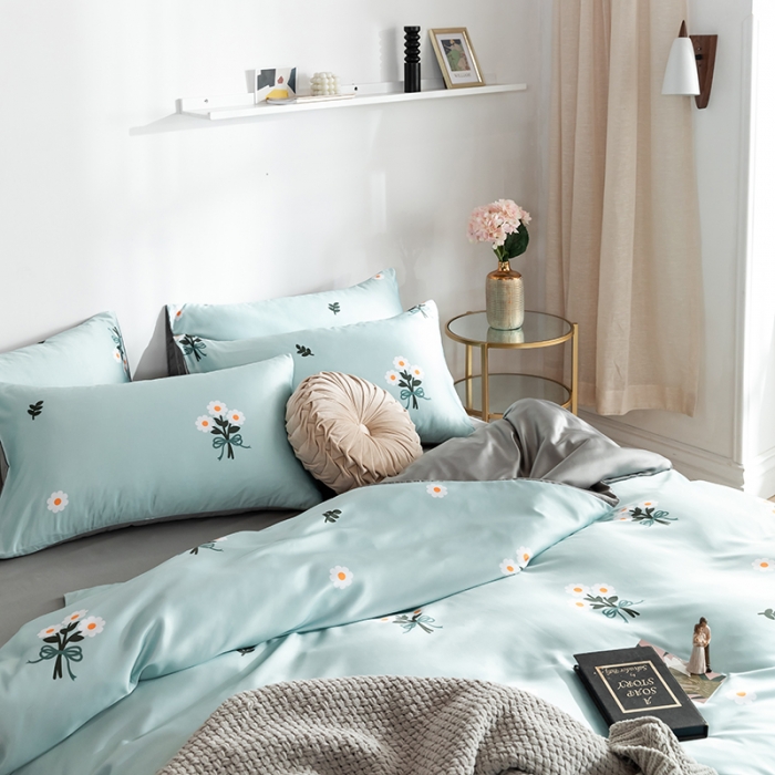 91家纺网 家纺一手货源 找家纺 琪格格纺织 2022新款水洗真丝印花四件套 雏菊蓝