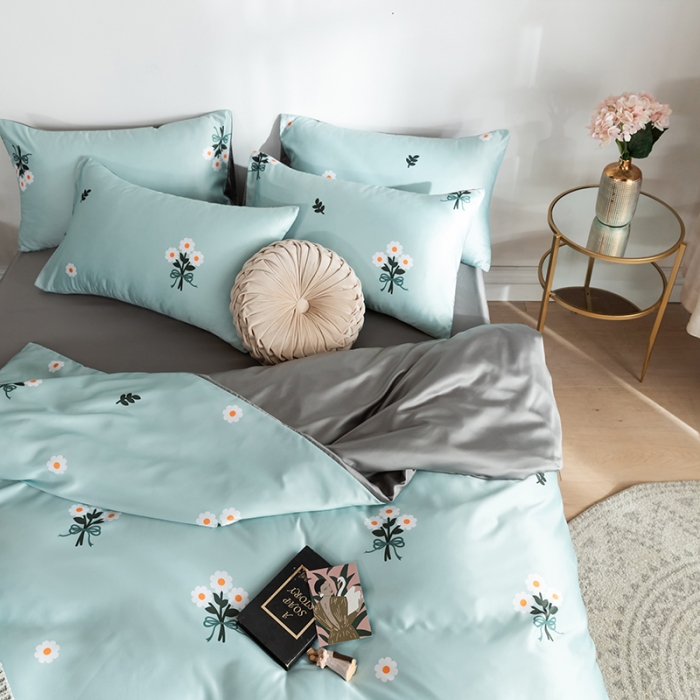 91家纺网 家纺一手货源 找家纺 琪格格纺织 2022新款水洗真丝印花四件套 雏菊蓝