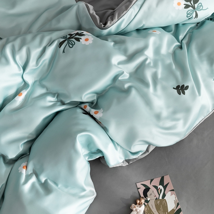 91家纺网 家纺一手货源 找家纺 琪格格纺织 2022新款水洗真丝印花四件套 雏菊蓝