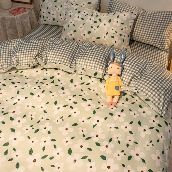 91家纺网 家纺一手货源 找家纺 琪格格纺织 2022新款水洗真丝印花四件套 春风夏意