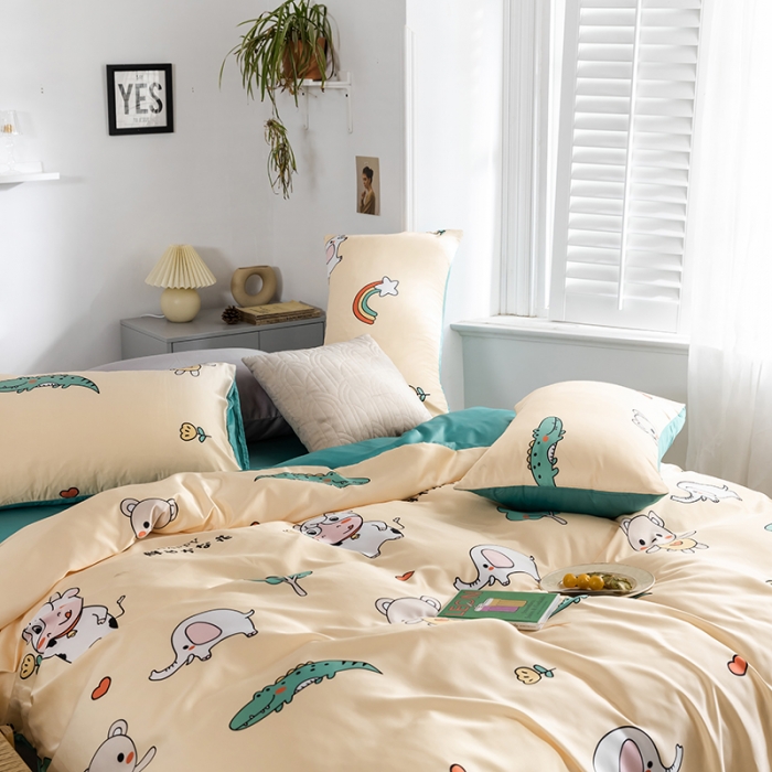 91家纺网 家纺一手货源 找家纺 琪格格纺织 2022新款水洗真丝印花四件套 奶牛先生