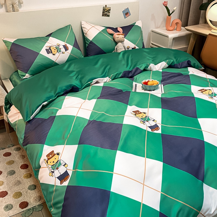 91家纺网 家纺一手货源 找家纺 琪格格纺织 2022新款水洗真丝印花四件套 护卫熊