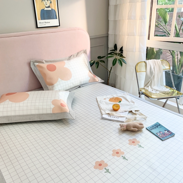 91家纺网 家纺一手货源 找家纺 时年家纺 2021新款卡通水洗冰露丝养生凉席 春日